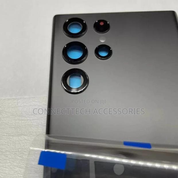 Samsung S22 Ultra Back Glass Replacement - thumbnail 4
