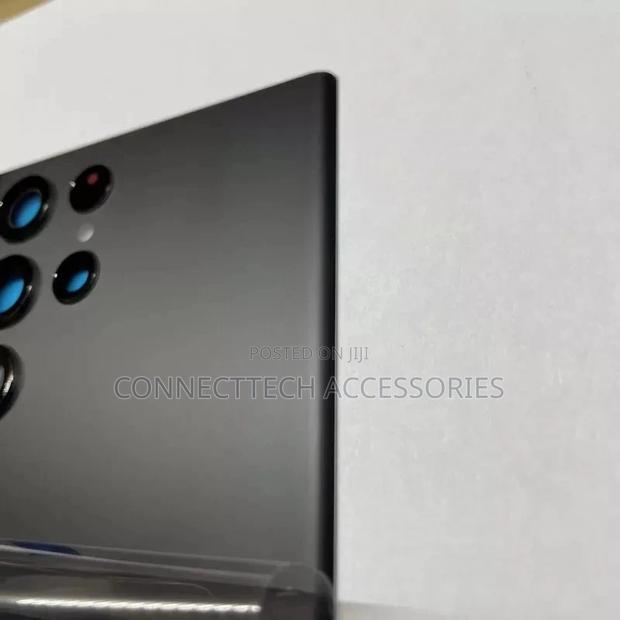 Samsung S22 Ultra Back Glass Replacement - thumbnail 6