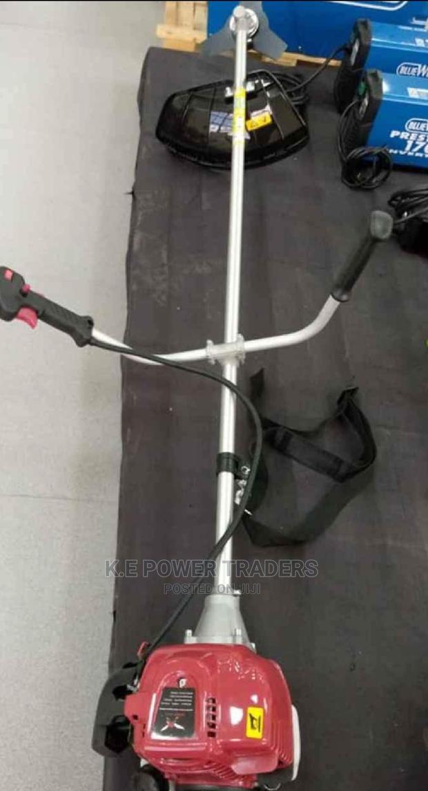 Unboxed 4 Stroke Quality Brush Cutters - main view