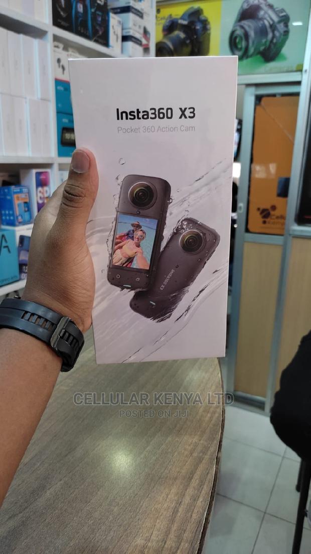 Insta360 X3 360° Action Camera - thumbnail 3