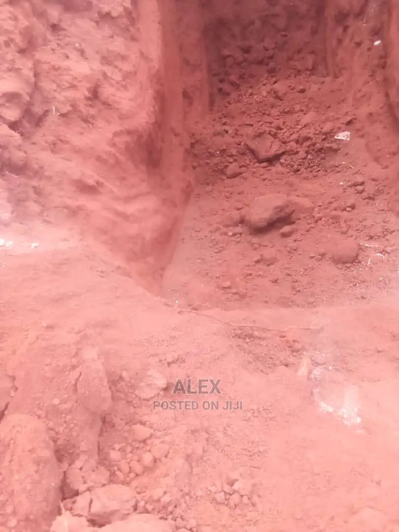 Quality Red Soil For Sale | Delivered To Your Site | Affordable Prices
