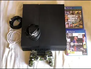 Ps4 Standard in Perfect Condition