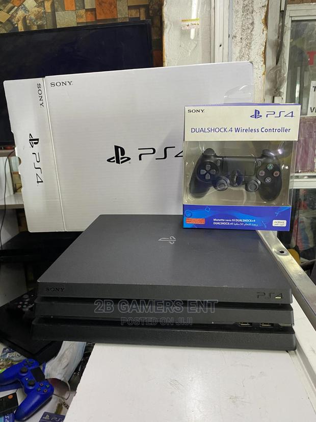Play Station 4, 1TB , Just Like New - thumbnail 3
