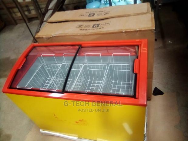 239ltrs Icecool Display Chest Freezer. - main view