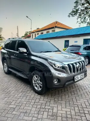 Toyota Land Cruiser Prado 2012 Brown