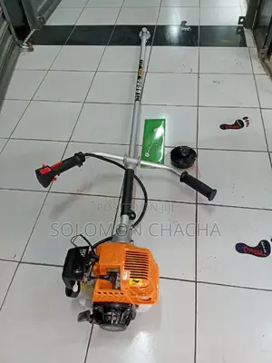 Dera 4 Stroke Brush Cutter