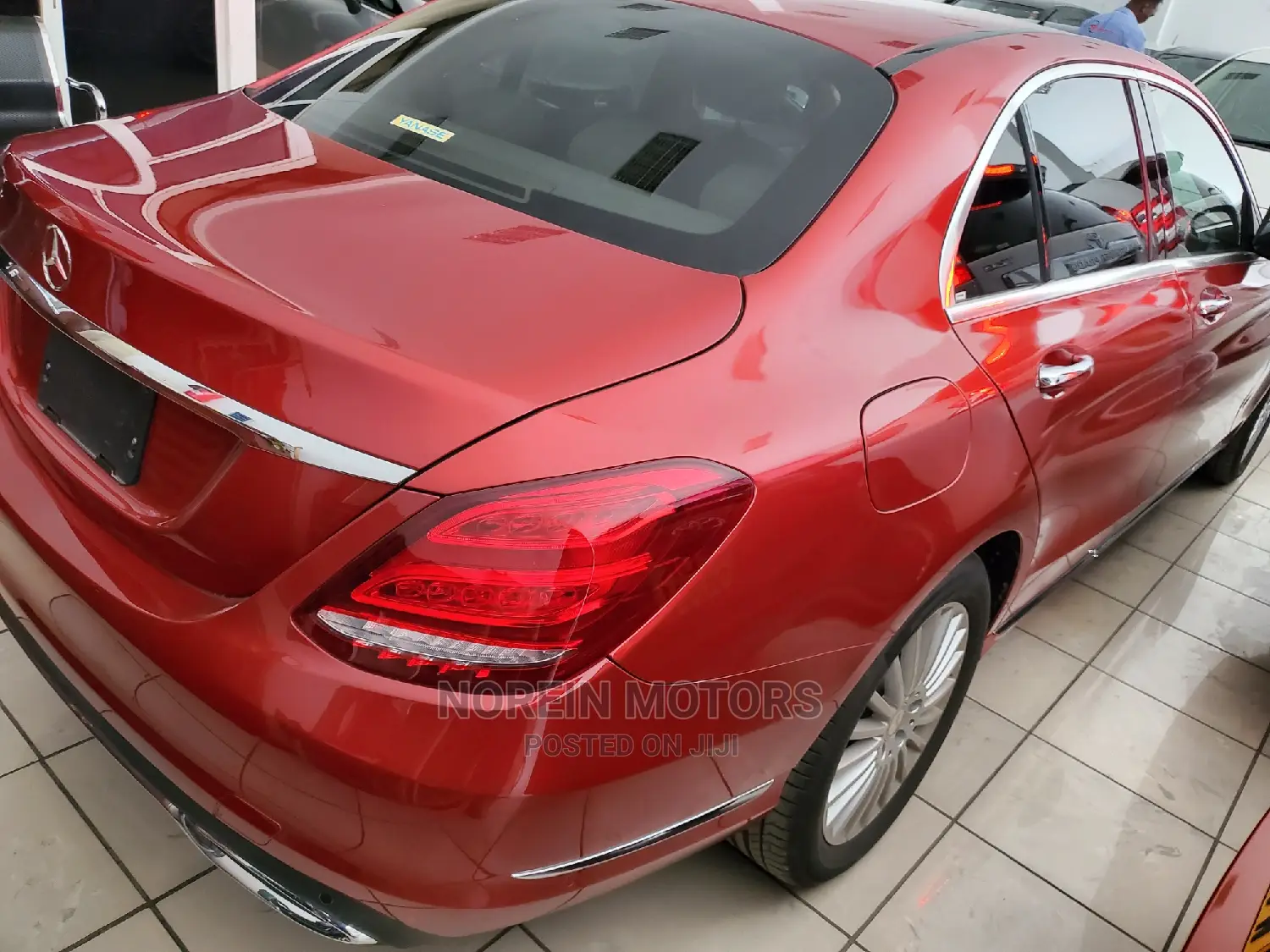 Mercedes-Benz C200 2015 Red
