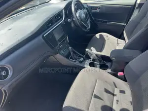 Toyota Auris 2015 Black