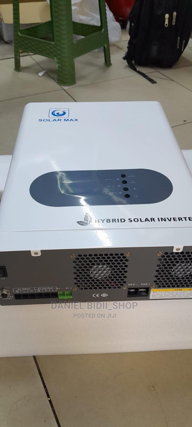 Solarmax Hybrid Smart Inverter 5.5kva 24v