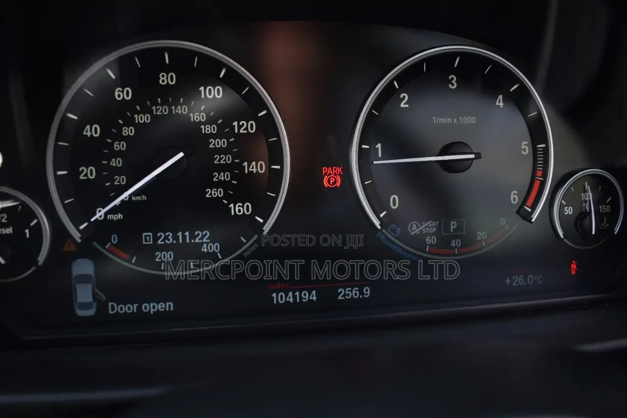 BMW 520i 2015 Gray