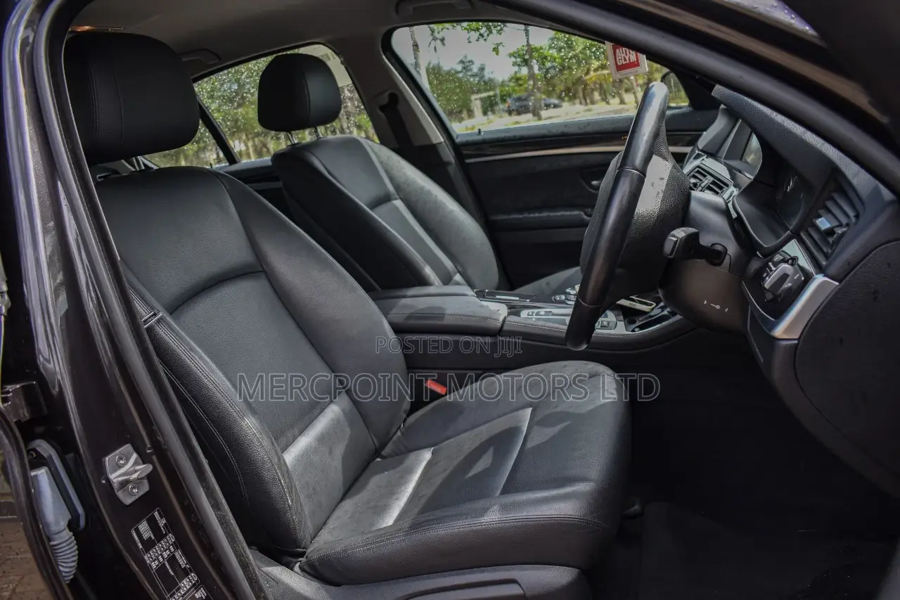 BMW 520i 2015 Gray
