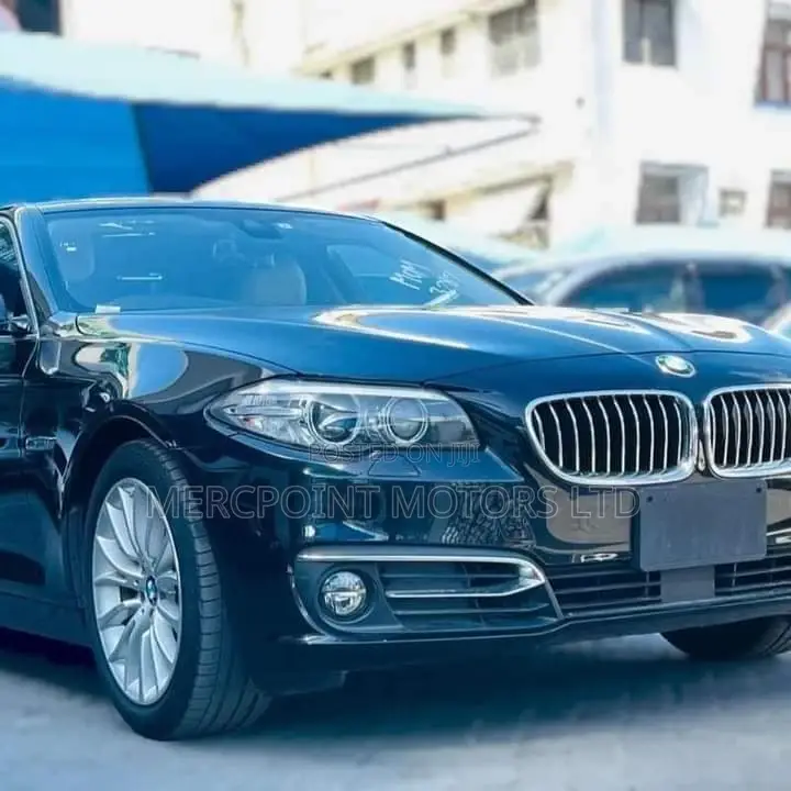 BMW 520i 2015 Gray
