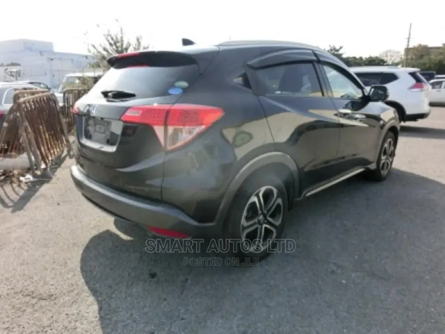 Honda Vezel 2015 Black
