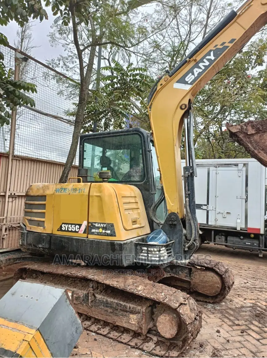 Excavators Wheelloaders Cranes Forklifts