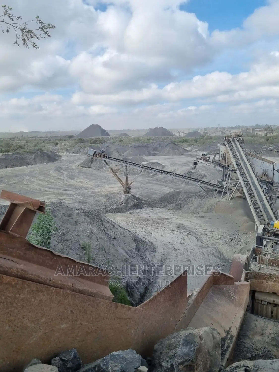 Excavators Wheelloaders Cranes Forklifts