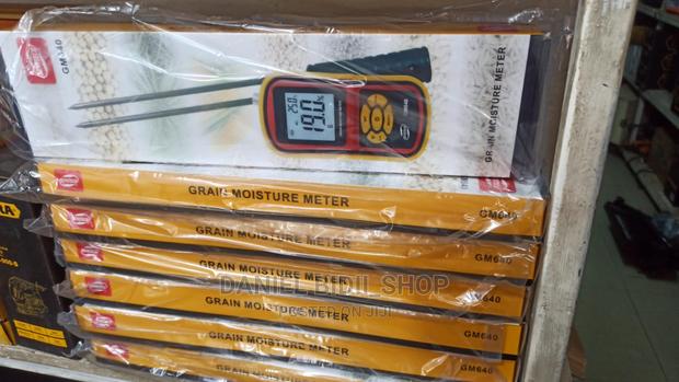 Grain Moisture Meter - main view