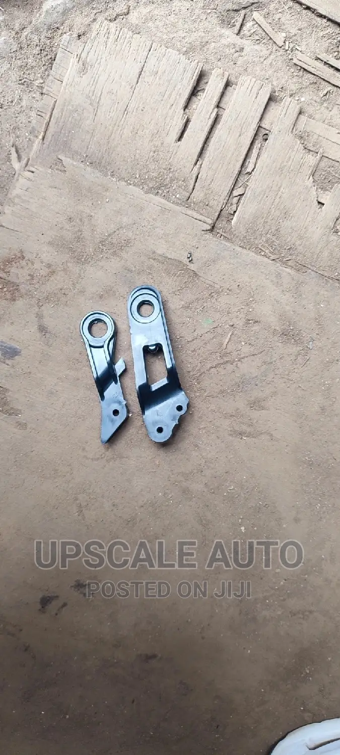 Harrier 240 Headlight Handle