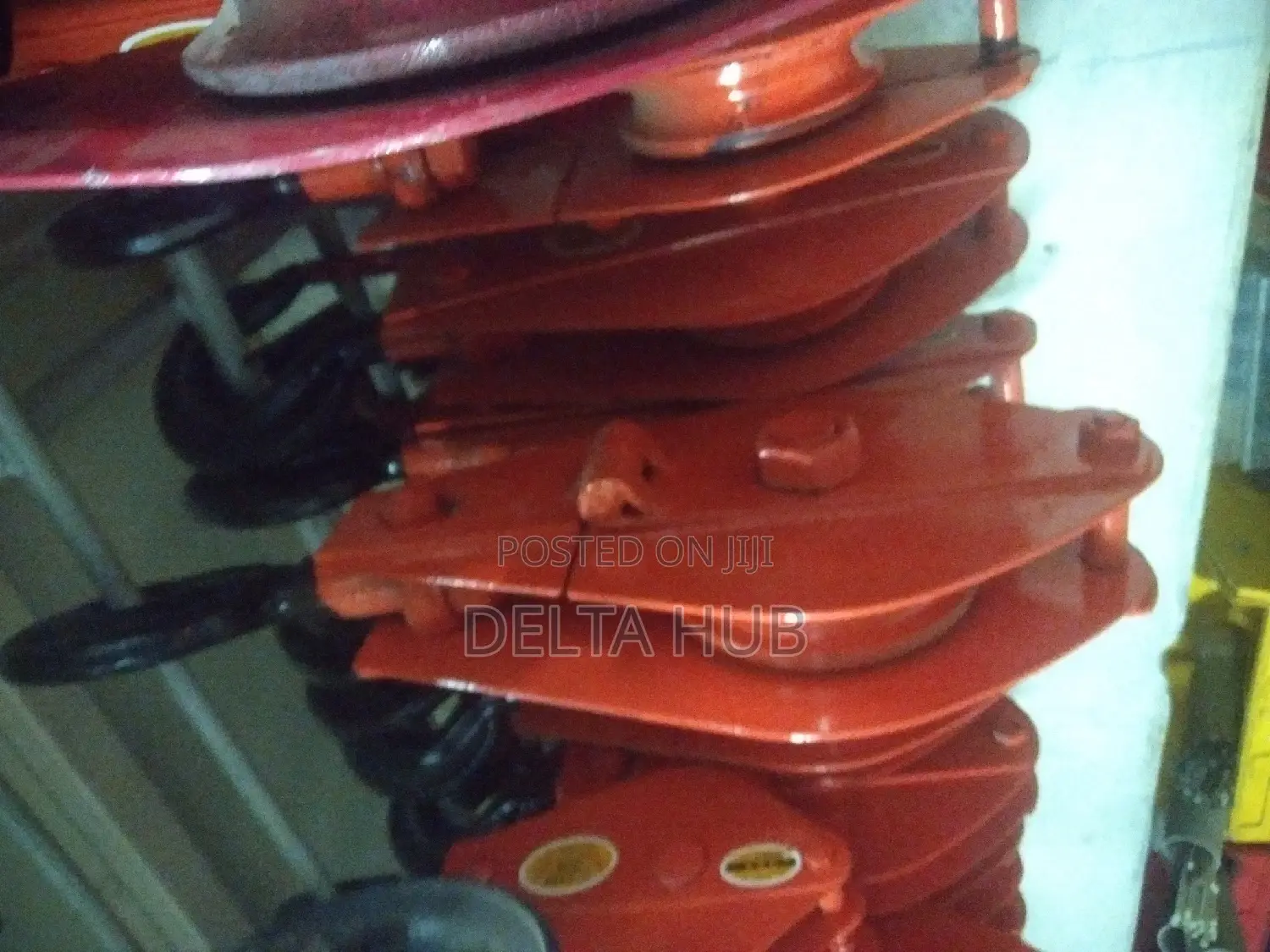 Hook Pulley.