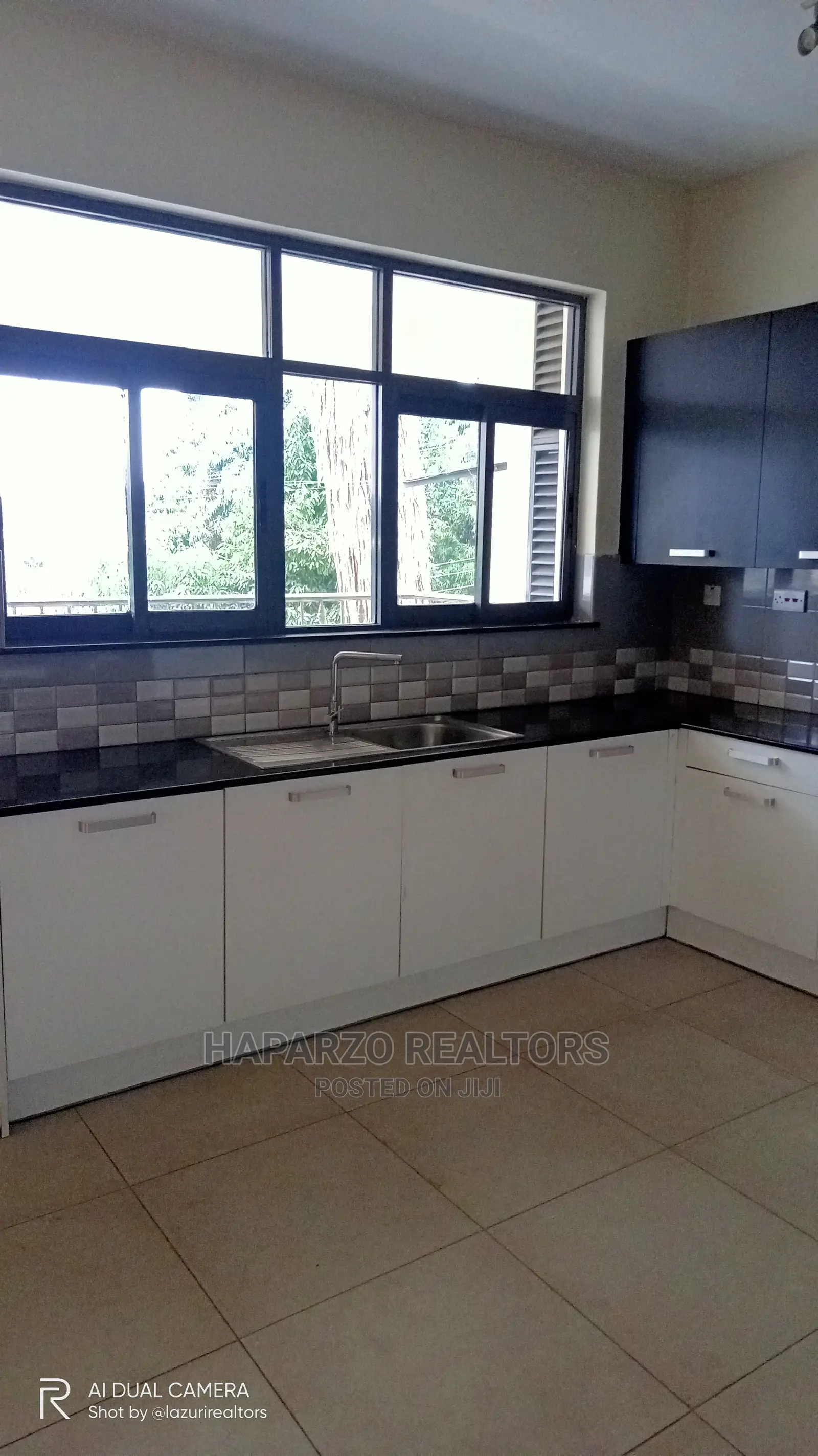 3bdrm Apartment in Parklands for rent