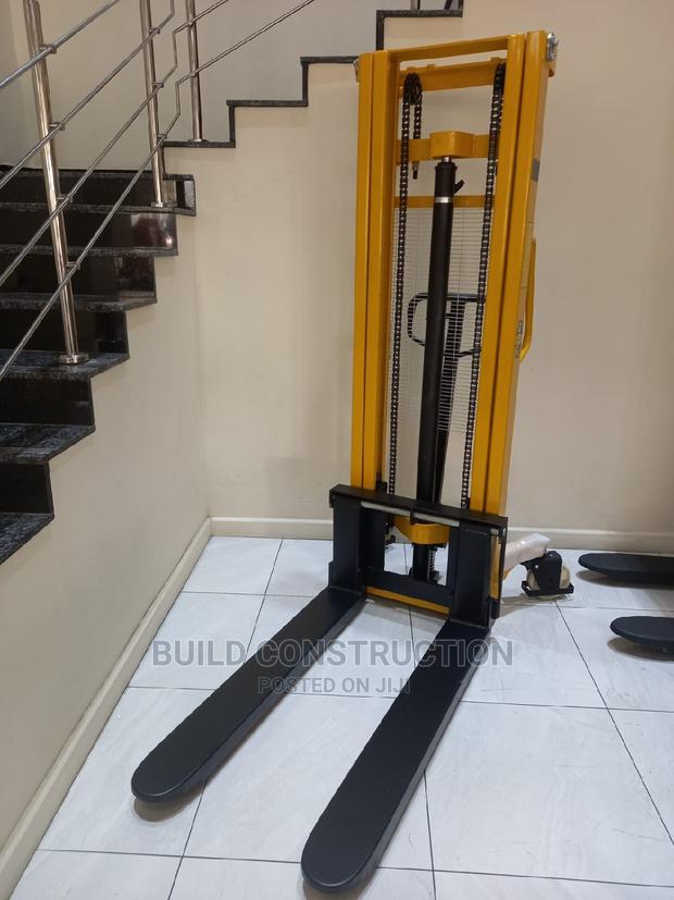 Manual Stacker Suppliers in Kenya - thumbnail 2