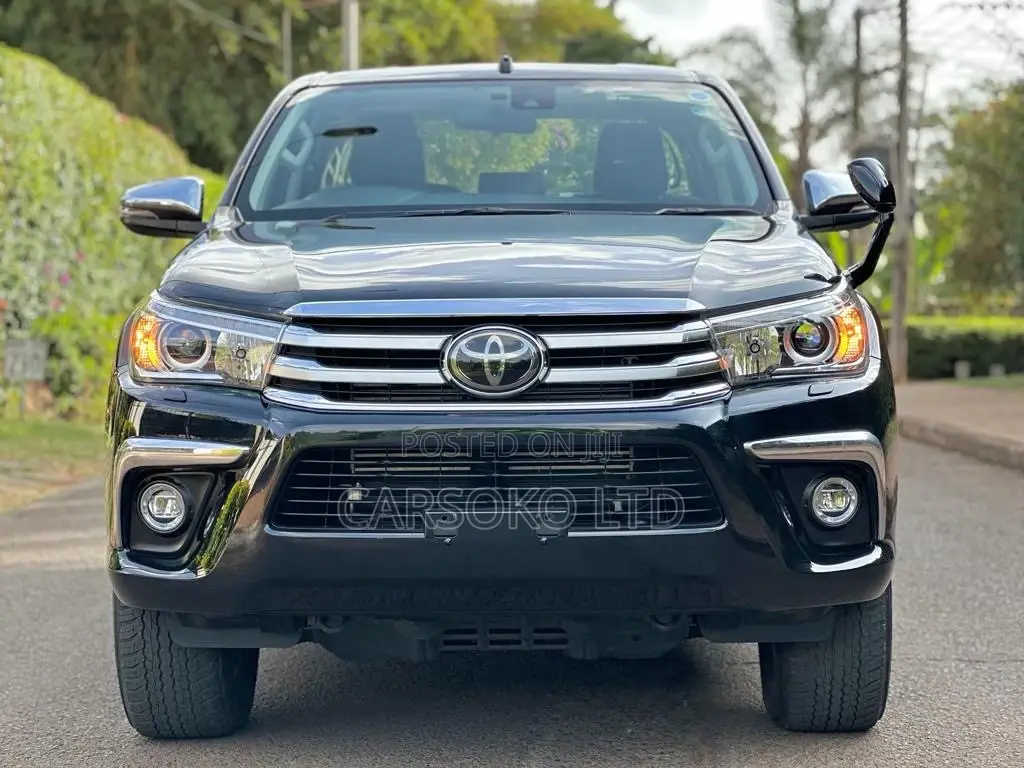 Toyota Hilux 2018 Black