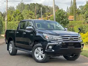 Toyota Hilux 2018 Black