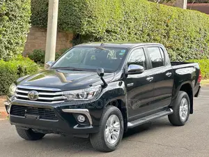 Toyota Hilux 2018 Black