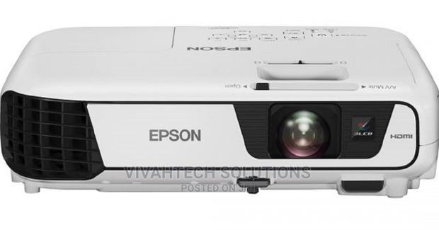 Epson EB S41 Office Projector 3300 Lumens - thumbnail 3