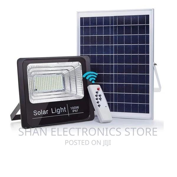 Satisfactorily Good Quality 100watts Solar Floodlight - main view
