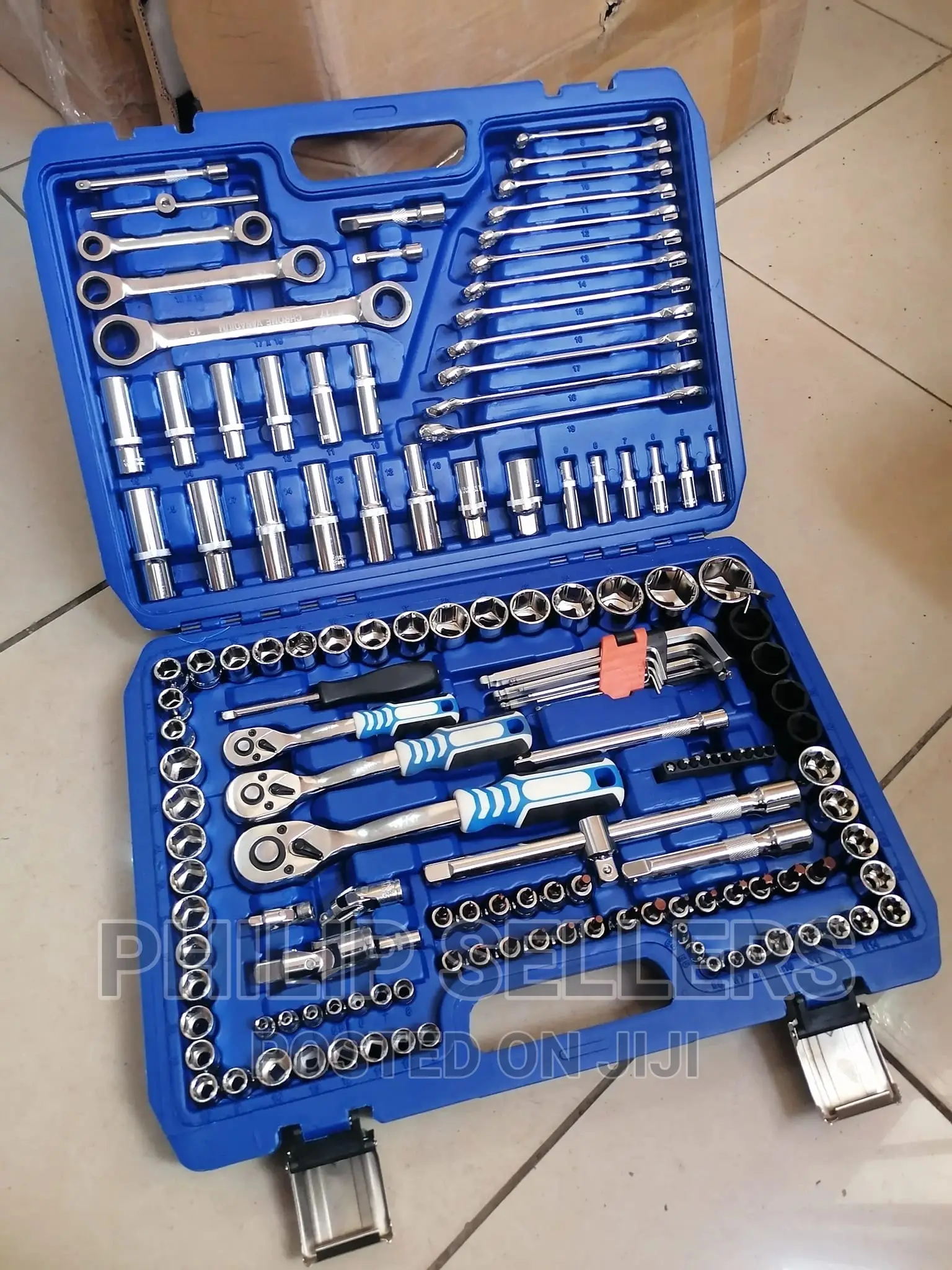 Toolbox Set Available in Stock in Nairobi Central Vehicle Parts