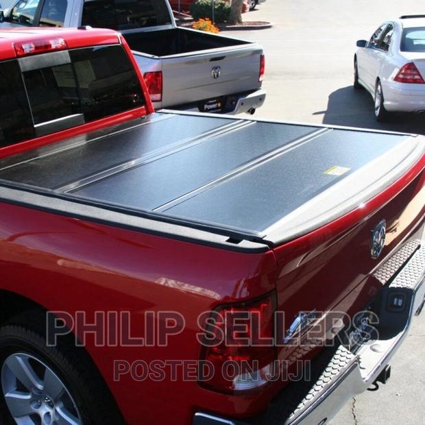 Tri-Folding Cover,Packed in a Carton Box. - main view