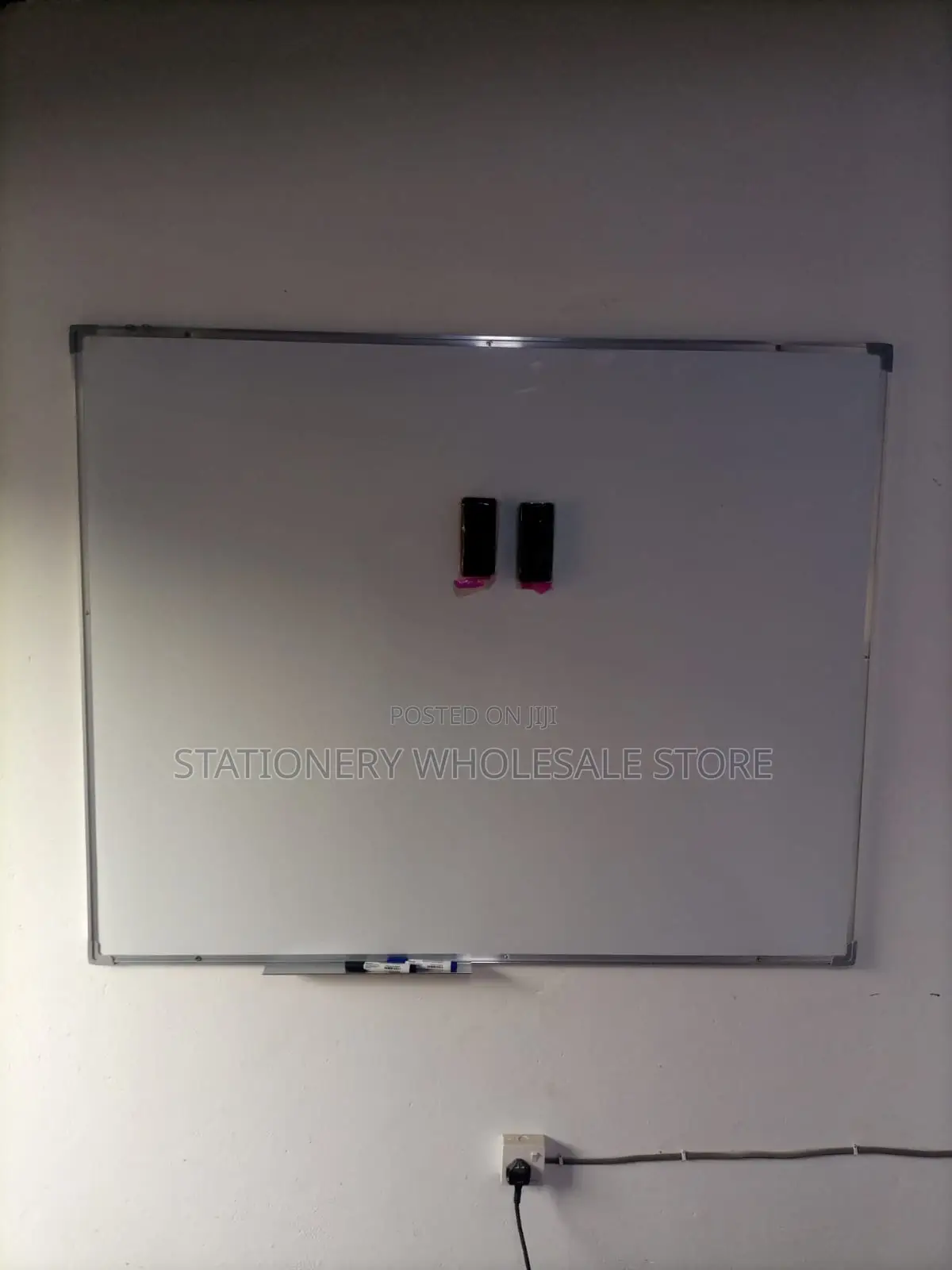 Imported Magnetic 4ftx4ft White Board Whiteboard on Sale
