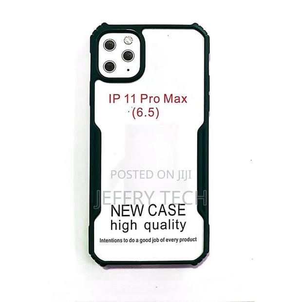 Cover for iPhone 11 Pro Max Clear Black Rubber Edges - main view
