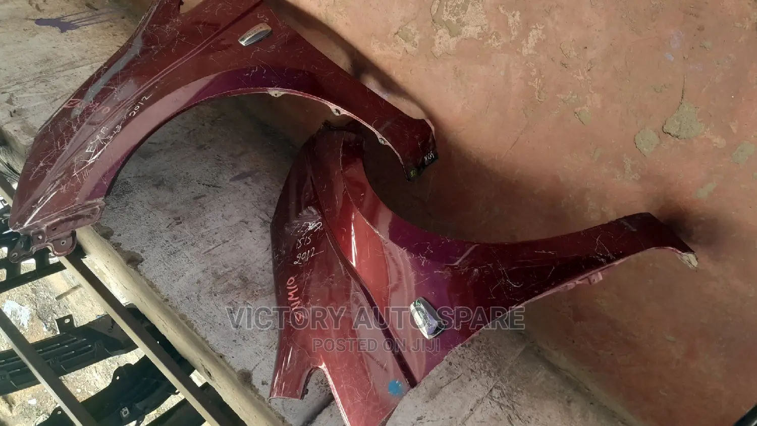 Isis Front Wings/Fenders