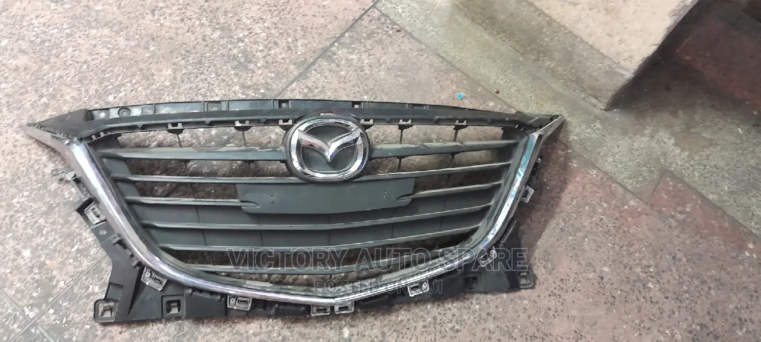 Mazda Atenza Grill 2013/2014 Model