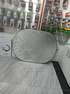 Reflectors 120cm by 90cms 7 in 1 Collapsible Reflector