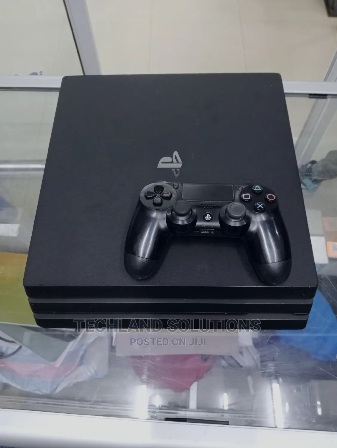 Chipped Ps 4 PRO (19 Games)