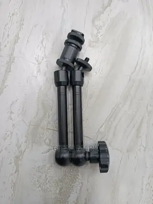 Universal Magic Arm