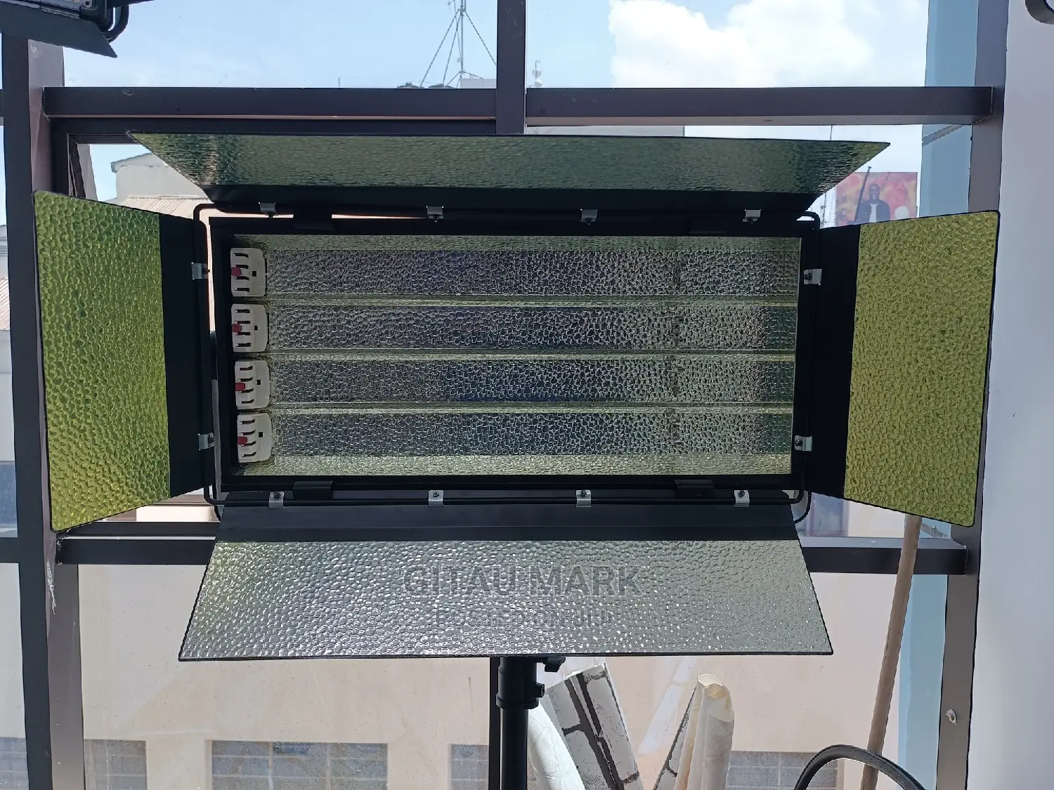 Kino Flo 4 Bank Fluorescent Videolight