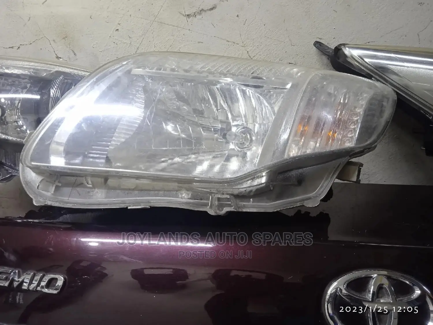 Headlight Axio/Fielder 2007