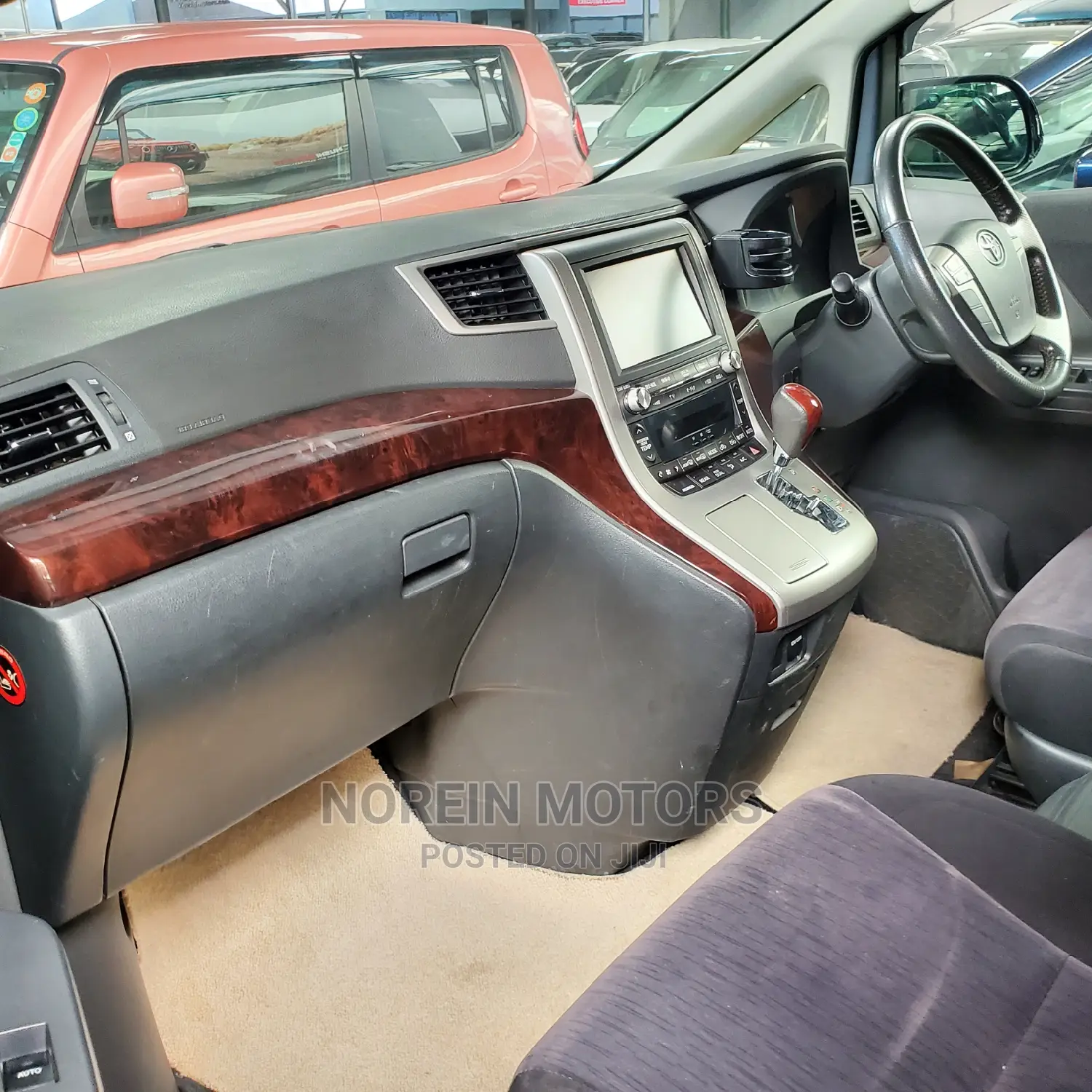 Toyota Vellfire 2015 Purple