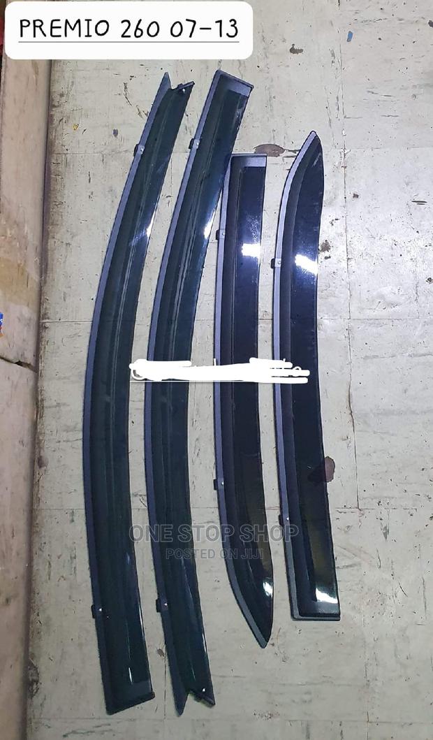 4pcs Premio 260 07-13 Wind Deflectors - main view
