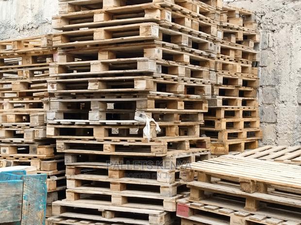 Wood Pallets- 01 - main view