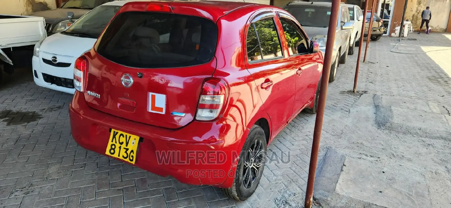 Nissan March 2013 Red