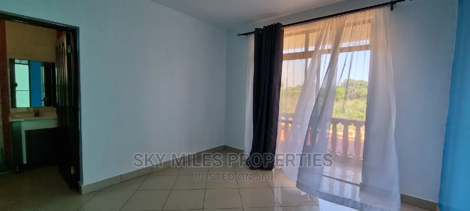 4bdrm Villa in Jumba Ruins, Mtwapa for sale