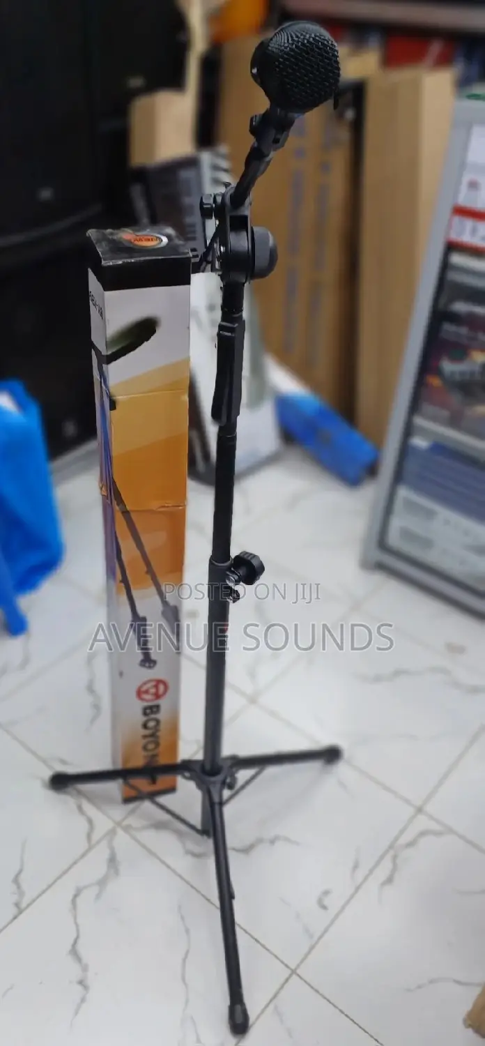 Boyong Microphone Stand