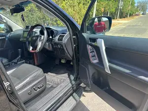 Toyota Land Cruiser Prado 2.7 VVT-i 2015 Black