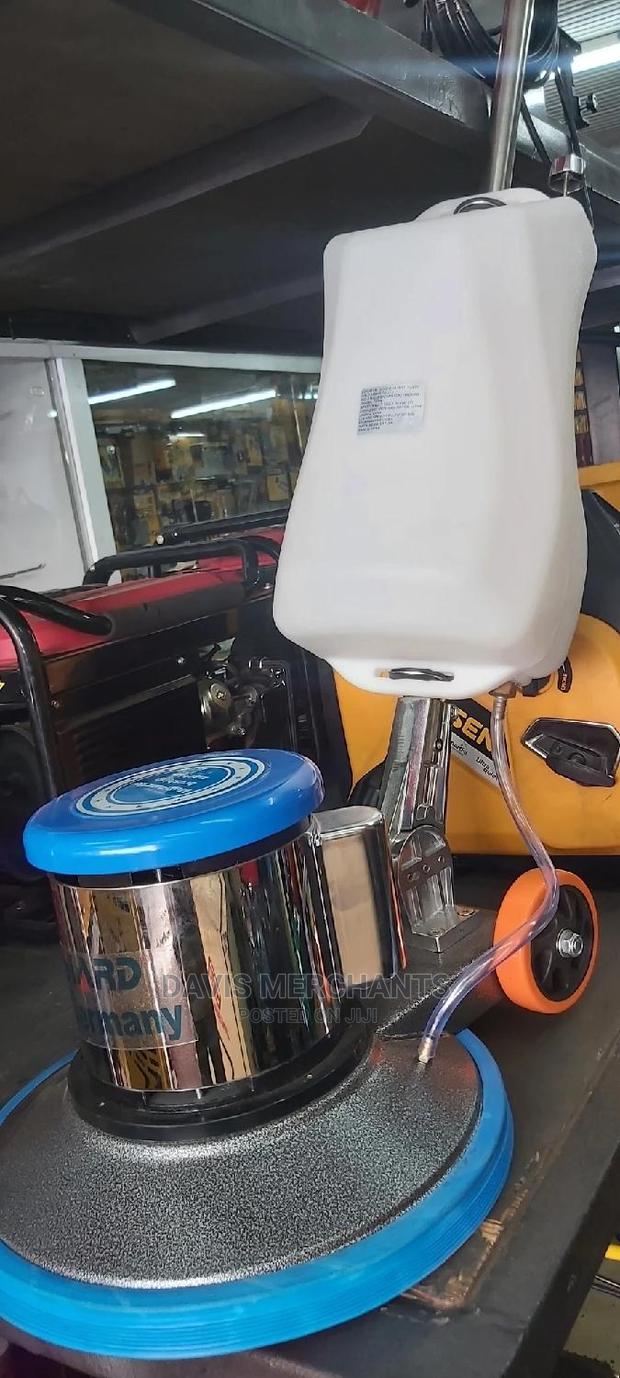 Floor Scrubber Machine With Brushs and Soap Container