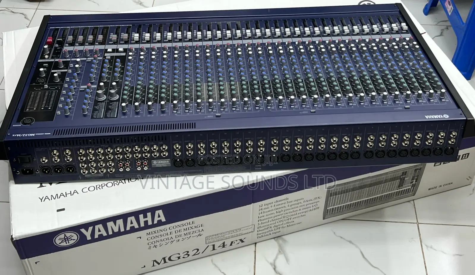Yamaha Mixer Mg32/14fx Professional Analogue Mixing Console.