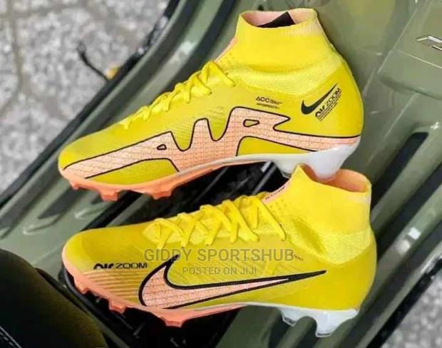 Nike Zoom Soccer Shoes - main view
